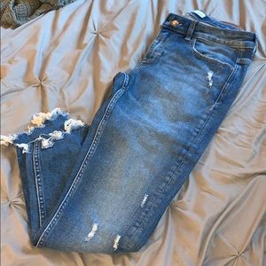 NWOT Zara destroyed skinny jeans
